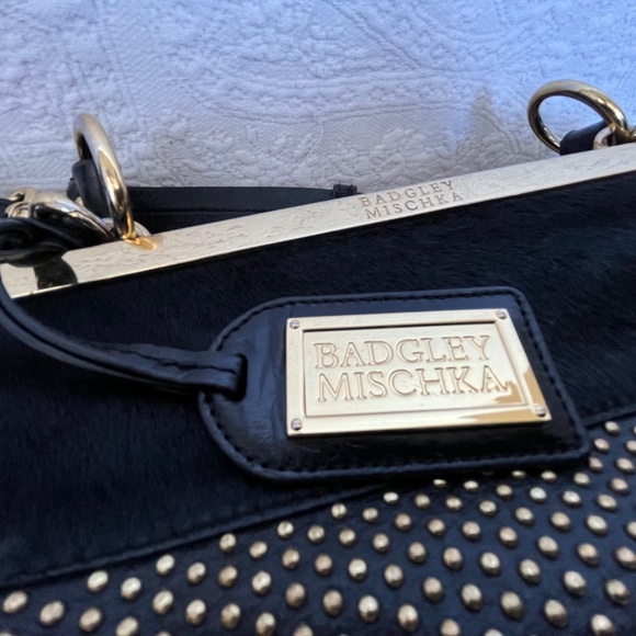 Badgley Mischka Black Leather and Cowhide Crossbody Bag - Picture 6 of 10